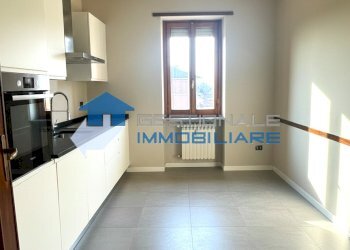 Apartment Via Martiri della Libertà, Riva Presso Chieri - photo 13