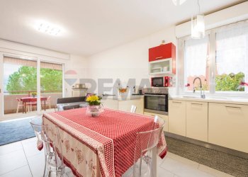 Trilocale via robert baden powell 
 Sampierdarena, Genova, Genova (zona Sampierdarena) - foto 35