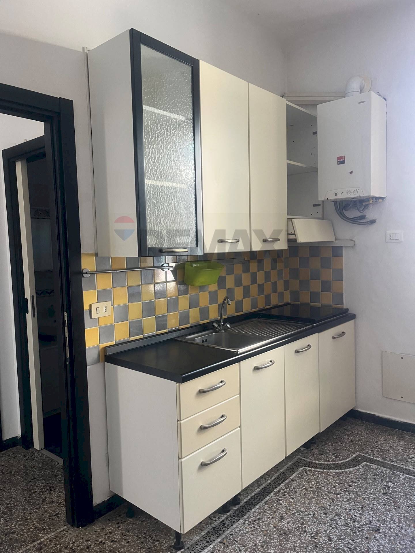 One-room apartment Via Casata Centuriona, 7 
 Marassi, Genova (neighborhood Marassi) - photo 2