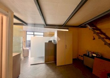 Three-room apartment Via Ippolito Nievo, Finale Ligure - photo 8