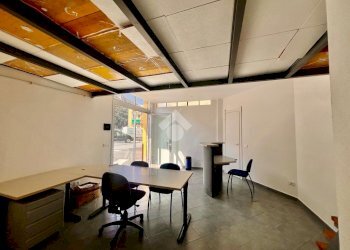 Three-room apartment Via Ippolito Nievo, Finale Ligure - photo 19