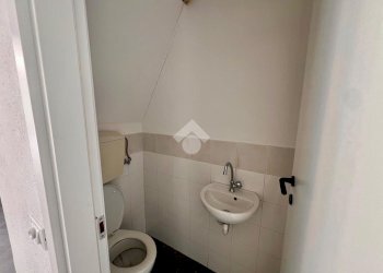 Three-room apartment Via Ippolito Nievo, Finale Ligure - photo 23