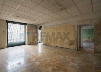 Casa semi indipendente Via Roma, 1 
 Sale Marasino, Sale Marasino - foto 5