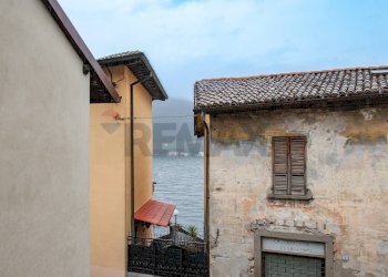 Casa semi indipendente Via Roma, 1 
 Sale Marasino, Sale Marasino - foto 13