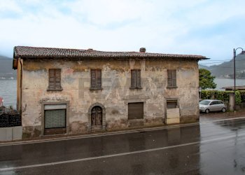 Casa semi indipendente Via Roma, 1 
 Sale Marasino, Sale Marasino - foto 14