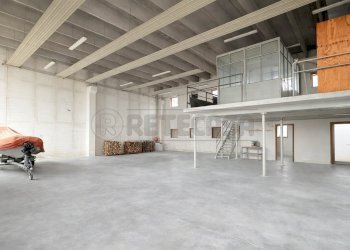 ChatGPT Image 17 mar 2026, 16_18_08.png - Shed Via Tribolo, Torri di Quartesolo - photo 1