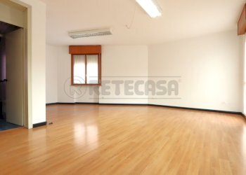 IMG_6147.JPG - Ufficio Contrà San Bortolo 85, Vicenza - foto 24