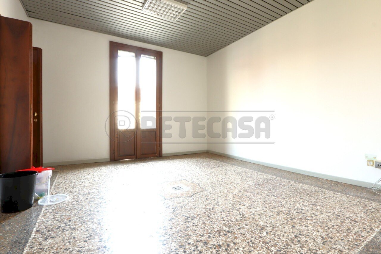 IMG_6043.JPG - Office Corso SS. Felice e Fortunato 3, Vicenza - photo 3