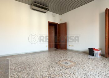 IMG_6045.JPG - Ufficio Corso SS. Felice e Fortunato 3, Vicenza - foto 5