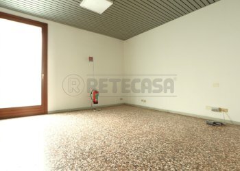 IMG_6057.JPG - Ufficio Corso SS. Felice e Fortunato 3, Vicenza - foto 15