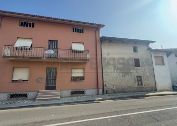 ESTERNI - Villa Borgo San Martino 12, Trivignano Udinese - foto 1