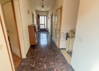 CORRIDOIO 1P - Villa Borgo San Martino 12, Trivignano Udinese - foto 9