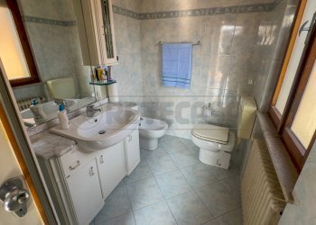 BAGNO - Villa Borgo San Martino 12, Trivignano Udinese - foto 14