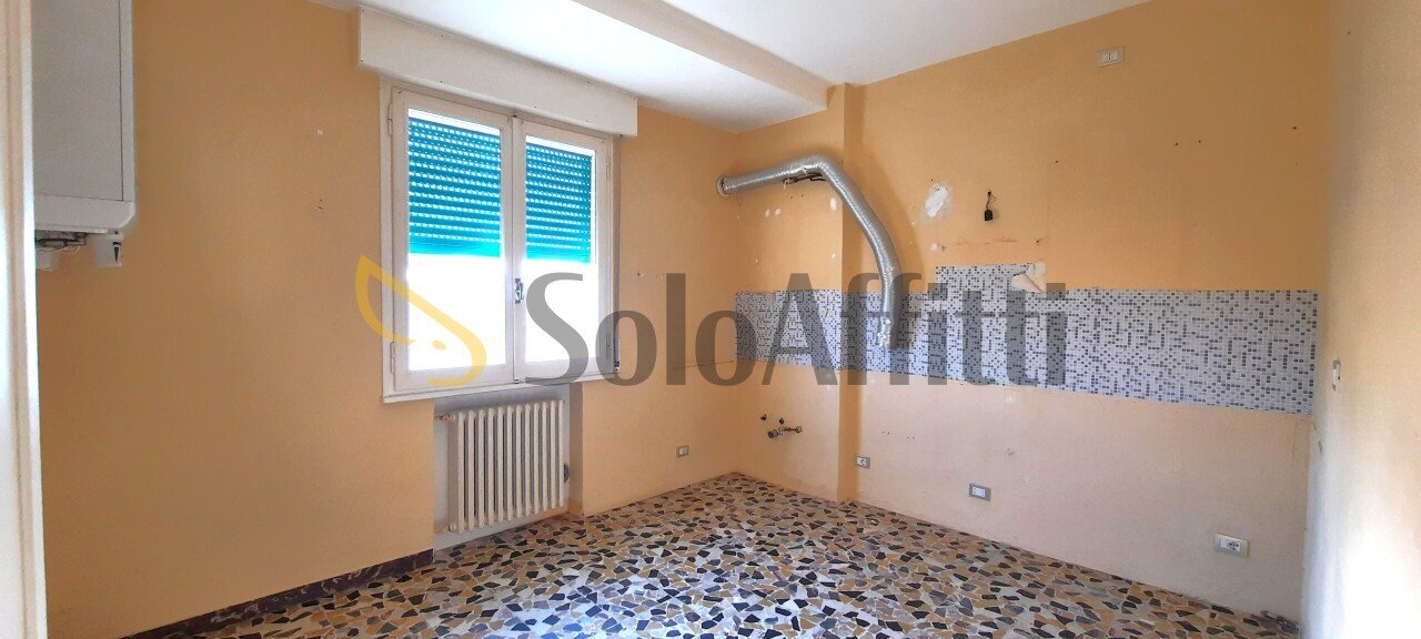 Cucina (2).jpg - Apartment Medolla - photo 2