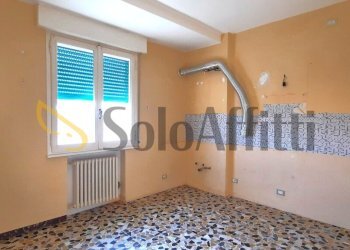 Cucina (2).jpg - Apartment Medolla - photo 2