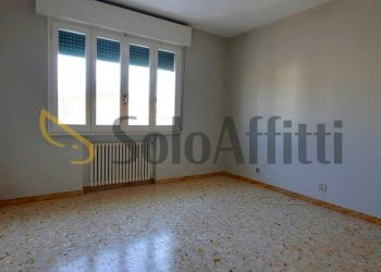 Camera 1 (1).jpg - Apartment Medolla - photo 12