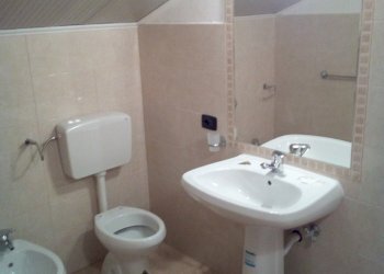 IMG-20260205-WA0014.jpg - Villa Via Cartisano 57, Reggio di Calabria - photo 7