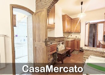 b9.jpg - Trilocale Via San Sebastiano, Rocca di Papa - foto 8