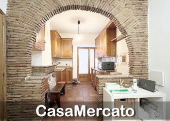 b38.jpg - Trilocale Via San Sebastiano, Rocca di Papa - foto 15