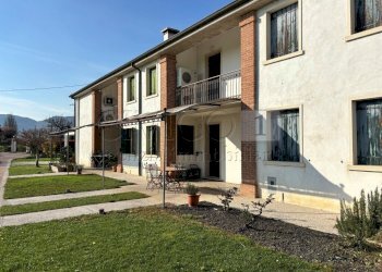 08 Esterno (2).JPG - Portion of a house Via Ore 7, Barbarano Mossano - photo 29