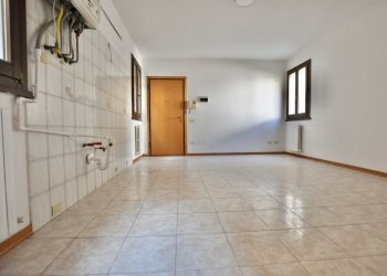 zona giorno - Bilocale Via Vittorio Veneto 16, San Pietro in Casale - foto 13