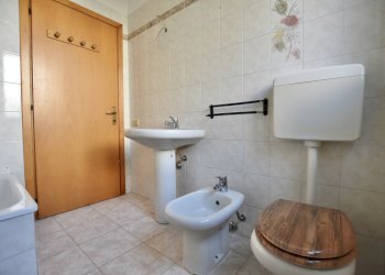 bagno - Bilocale Via Vittorio Veneto 16, San Pietro in Casale - foto 16