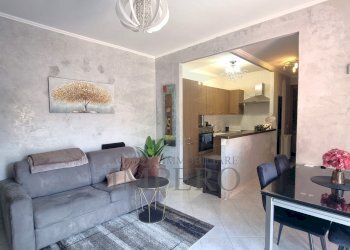 soggiorno - Trilocale Corso Limone Piemonte 112, Ventimiglia - foto 4