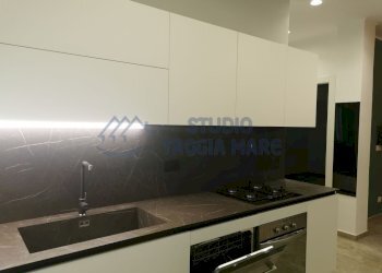 cucina particolare.jpg - Trilocale Via Lungo Argentina, Taggia - foto 1