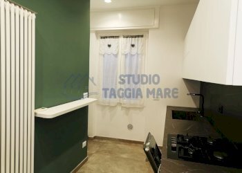 cottura.jpg - Trilocale Via Lungo Argentina, Taggia - foto 3