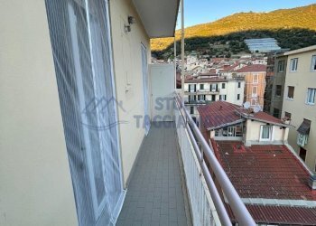 PHOTO-2025-02-15-21-04-24 (1).jpg - Trilocale Via Lungo Argentina, Taggia - foto 7