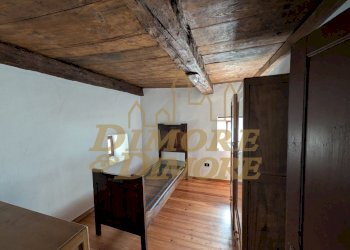 Prima camera da letto vicino zona giorno.jpg - Quadrilocale Crevoladossola - foto 15