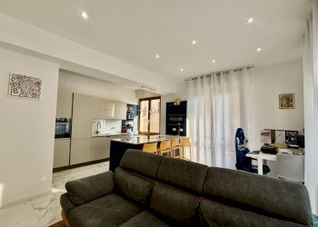 IMG_9274.jpg - Appartamento Via Monte Zovetto 17, Genova - foto 5