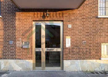 PORTONE CONDOMINIO.jpg - Monolocale Ciriè - foto 11