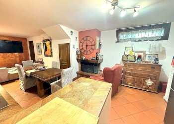 dfabdf.jpg - Villa Via delle Case, Vaiano - photo 19