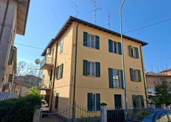 2c0b066f-b28a-4015-b8f3-bacc1379142b.jpg - Trilocale Reggio nell'Emilia - foto 1