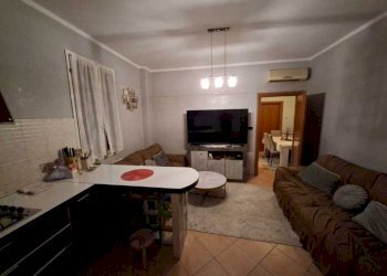 c685308f-eddc-469a-835b-f4cbb51f818c.jpg - Trilocale Reggio nell'Emilia - foto 6