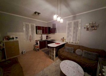 e3dc3dba-385e-4ebe-b148-ed42fff8fc67.jpg - Trilocale Reggio nell'Emilia - foto 7