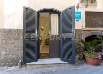 Via Marinai CT (4).jpg - Casa indipendente Via Marinai 14, Catania - foto 2