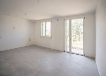 soggiorno con angolo cottura (3) - Three-room apartment Via Toffanelle Nuove snc, Zevio - photo 23