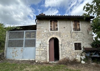 IMG_9178.jpg - Rustico Via Postuman, Mezzane di Sotto - foto 13