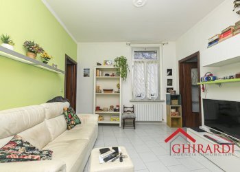 2.0 soggiorno.jpg - Appartamento Via Panigaro 8, Genova (zona Sestri Ponente) - foto 1