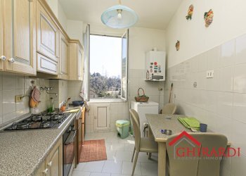 3.1 cucina.jpg - Appartamento Via Panigaro 8, Genova (zona Sestri Ponente) - foto 8