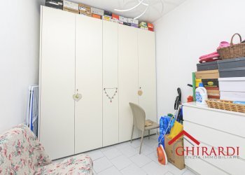 5.1 camera 2.jpg - Appartamento Via Panigaro 8, Genova (zona Sestri Ponente) - foto 16