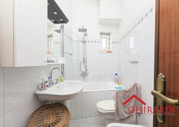 6.0 bagno.jpg - Appartamento Via Panigaro 8, Genova (zona Sestri Ponente) - foto 19