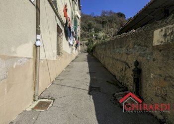 8.1 edificio.jpg - Appartamento Via Panigaro 8, Genova (zona Sestri Ponente) - foto 28