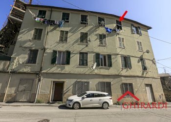 8.2 edificio.jpg - Appartamento Via Panigaro 8, Genova (zona Sestri Ponente) - foto 30