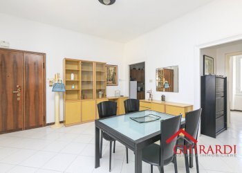 1.4 soggiorno.jpg - Appartamento Via P. D.da Bissone 4, Genova (zona Sestri Ponente) - foto 6