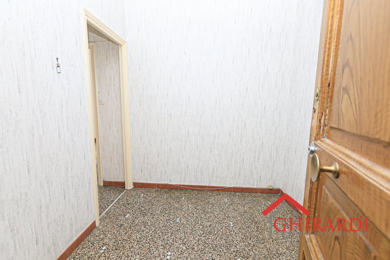 1.0 INGRESSO.jpg - Appartamento VIA ANDREA DEL SARTO  15, Genova (zona Sestri Ponente) - foto 3