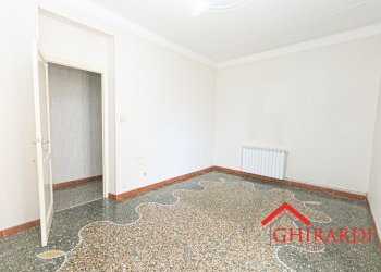 2.3 SALA.jpg - Appartamento VIA ANDREA DEL SARTO  15, Genova (zona Sestri Ponente) - foto 7