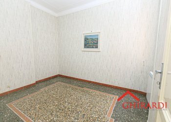 4.0 CAMERA1.jpg - Appartamento VIA ANDREA DEL SARTO  15, Genova (zona Sestri Ponente) - foto 15